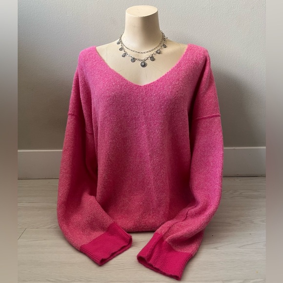 Free People Sweater Weather V-neck sweater pink knit pullover side hem slits - Picture 2 of 12